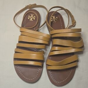 Tory Burch Tan Leather Flat Strappy Sandals Womens Size 7.5